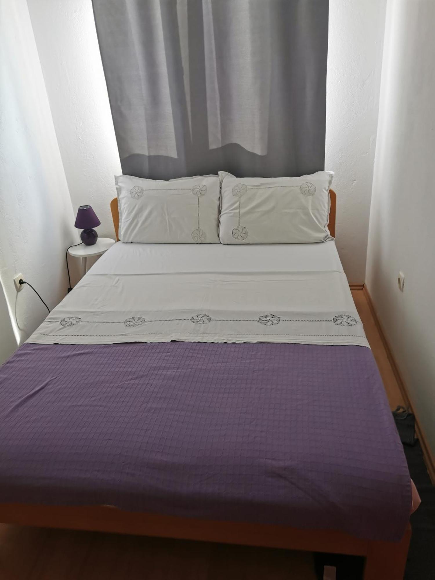 Apartmani Dekovic Primošten Habitación foto